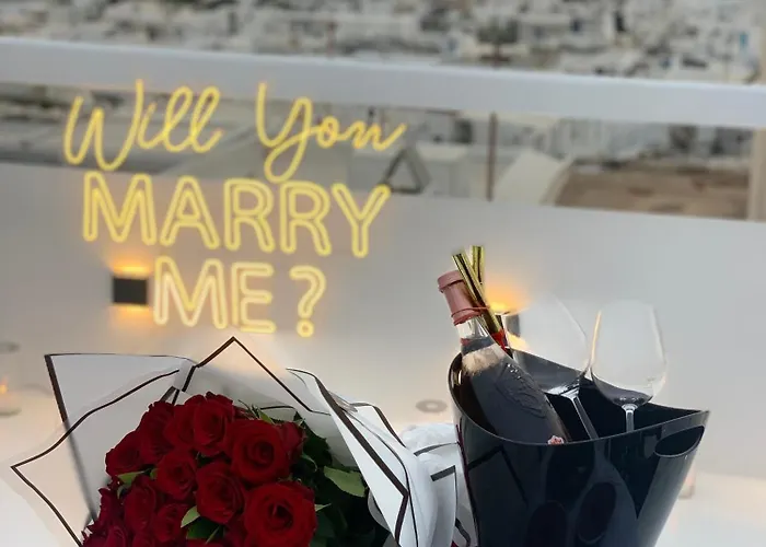 She Mykonos - The Residency 아파트호텔 4*