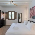 She Mykonos - The Residency 4*