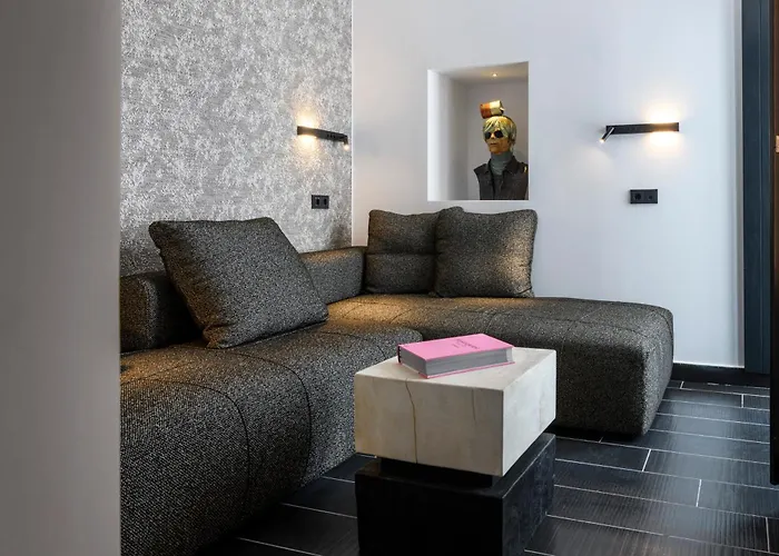 Apart-hotel She Mykonos - The Residency 4*