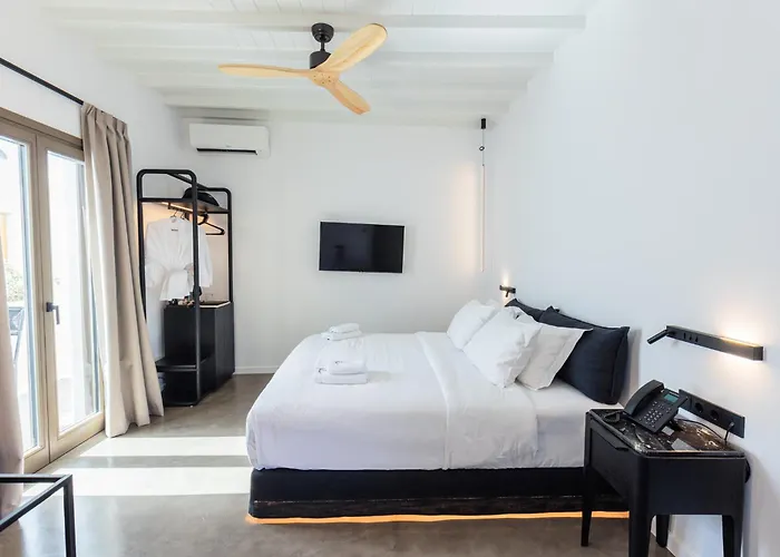 She Mykonos - The Residency