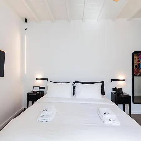 She Mykonos - The Residency アパートホテル