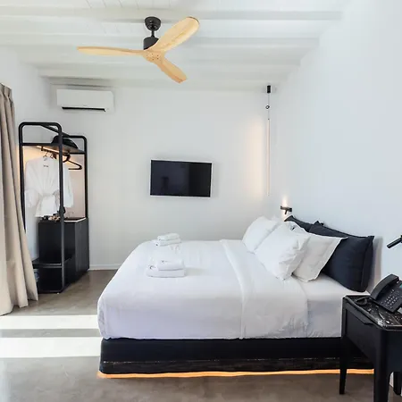 She Mykonos - The Residency