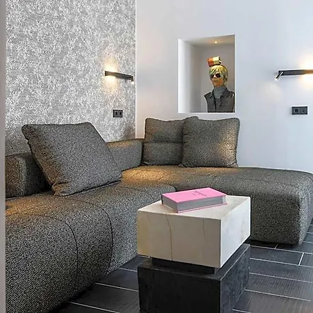 She Mykonos - The Residency Apartmanhotel 4*