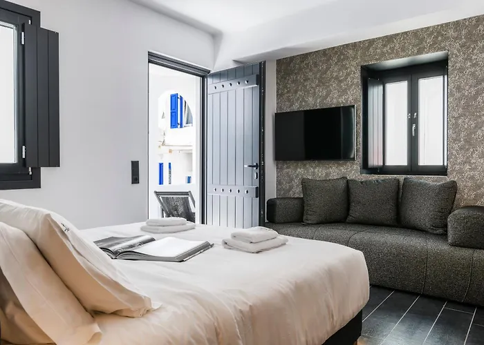 She Mykonos - The Residency