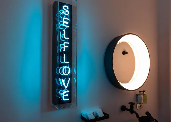 She Mykonos - The Residency 公寓式酒店